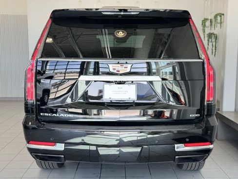 New 2026 Cadillac Escalade Luxury AWD/4WD image 43