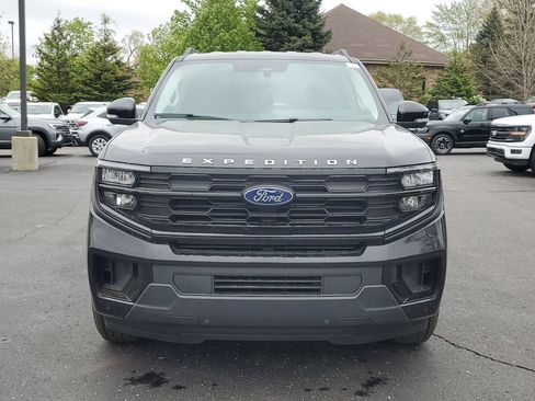 New 2026 Ford Expedition Active AWD/4WD image 2