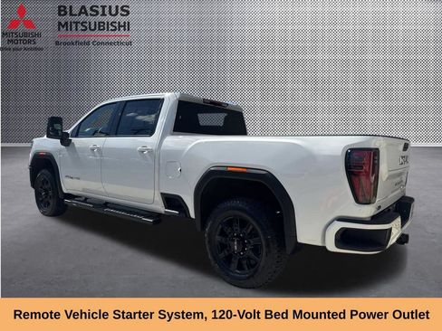 Used 2025 GMC Sierra 2500 AT4 AWD/4WD image 16