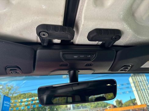 Used 2021 Jeep Gladiator Overland w/ Popular Equipment Package image 35