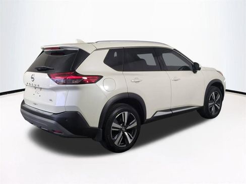 Used 2021 Nissan Rogue SL FWD image 5