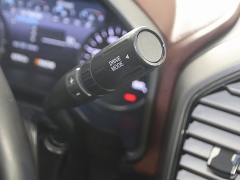 Used 2021 Ford F250 Platinum w/ Tremor Off-Road Package image 7