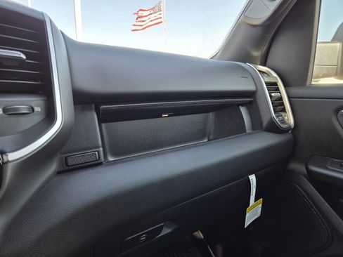 New 2026 RAM 1500 Lone Star AWD/4WD image 34