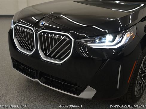 Used 2025 BMW X3 xDrive30i w/ Premium Package image 47