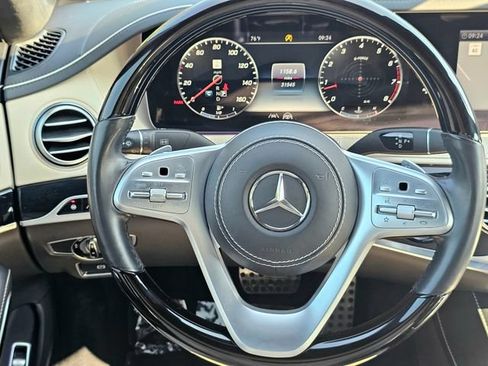 Certified 2020 Mercedes-Benz S 560 4MATIC Sedan image 33