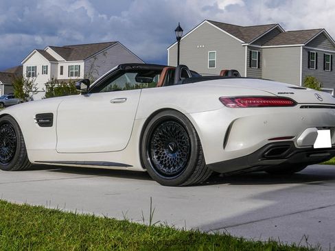 Used 2018 Mercedes-Benz AMG GT C image 6