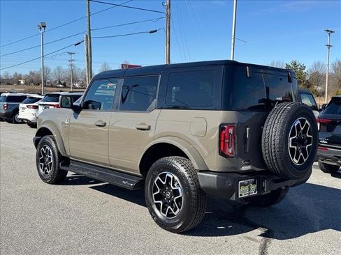 New 2025 Ford Bronco Outer Banks image 5