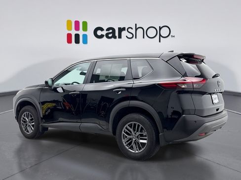 Used 2023 Nissan Rogue S AWD/4WD image 3
