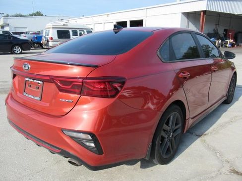 Used 2020 Kia Forte GT-Line w/ GT-Line Premium Package FWD image 4