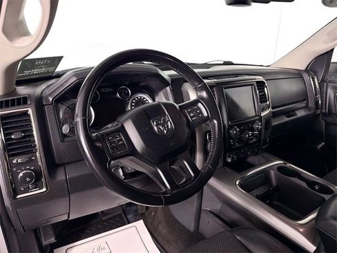 Used 2017 RAM 1500 Sport image 9