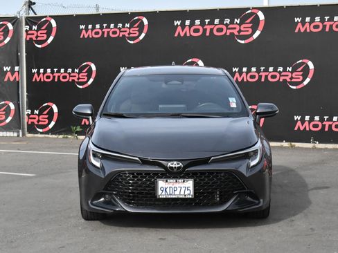 Used 2024 Toyota Corolla SE w/ SE Package FWD image 2