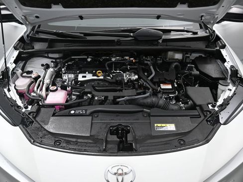 Certified 2024 Toyota Prius Prime FWD image 32