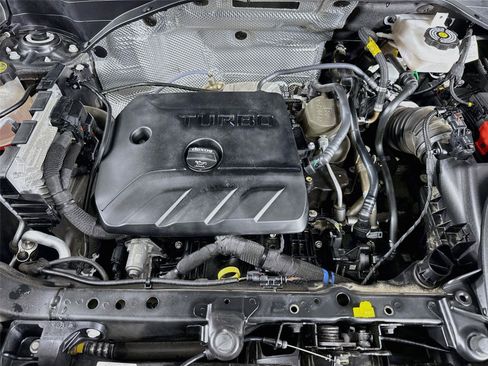 Used 2023 Chevrolet TrailBlazer LT FWD image 29