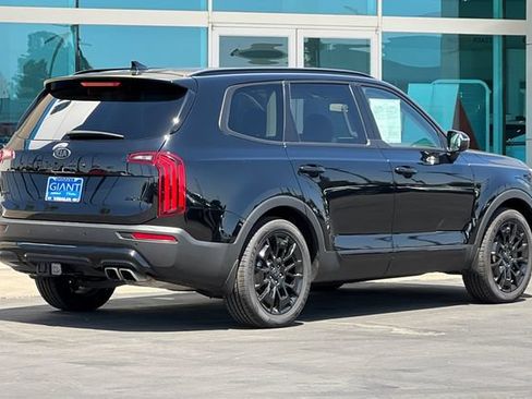 Used 2021 Kia Telluride EX w/ EX Premium Package AWD/4WD image 4