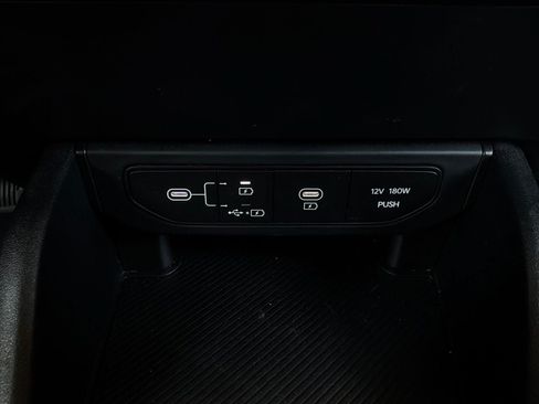 Used 2025 Kia K4 FWD image 26