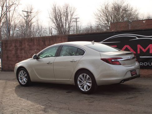 Used 2014 Buick Regal Premium image 3