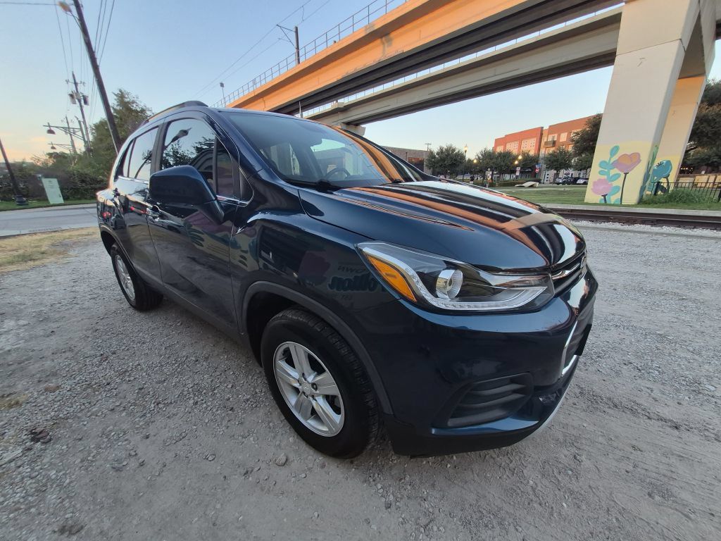 Used 2019 Chevrolet Trax LT w/ LT Convenience Package AWD/4WD image 5