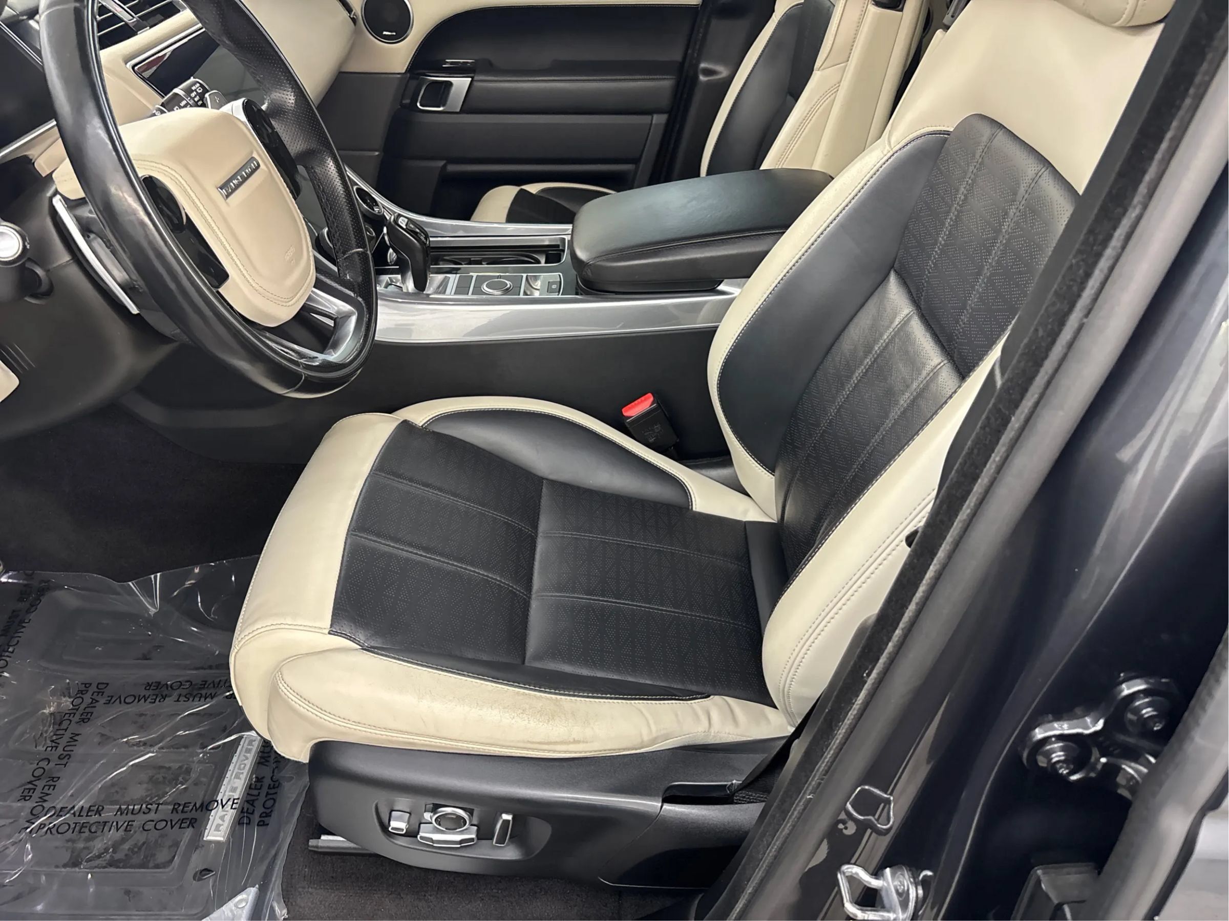 Used 2019 Land Rover Range Rover Sport HSE Dynamic AWD/4WD image 13