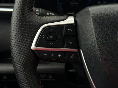 Certified 2026 Toyota Sienna XSE FWD image 27