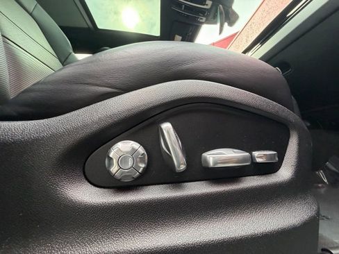 Used 2021 Porsche Cayenne AWD/4WD image 28