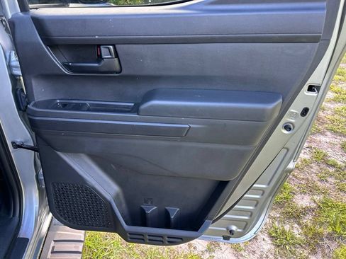 Used 2025 Toyota Tacoma SR5 RWD image 43