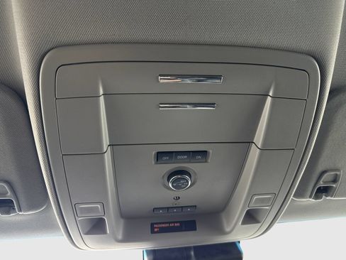 Used 2020 Chevrolet Tahoe LT RWD image 33