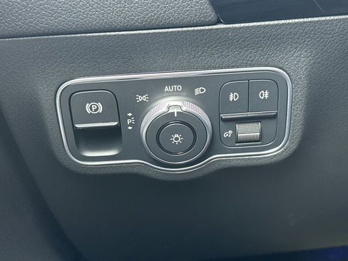 New 2025 Mercedes-Benz GLA 250 image 30
