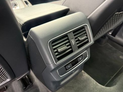 Used 2019 Audi SQ5 Premium Plus w/ Premium Plus Package AWD/4WD image 26
