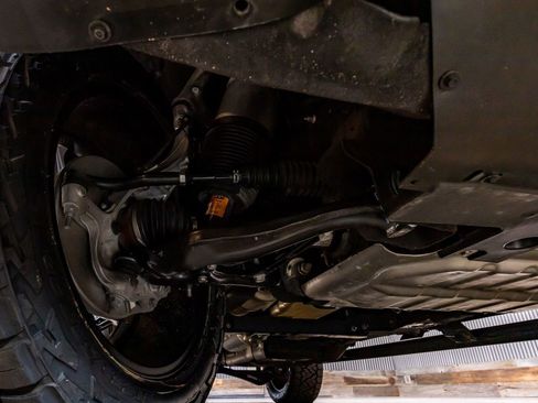 Used 2023 Chevrolet Tahoe High Country image 14