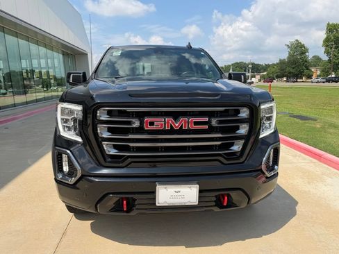 Used 2022 GMC Sierra 1500 AT4 w/ AT4 Premium Package AWD/4WD image 10