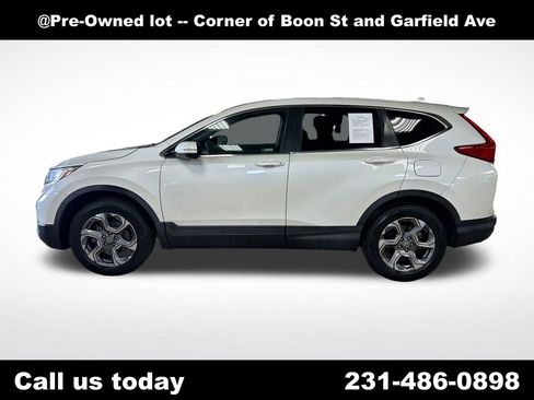 Used 2018 Honda CR-V EX image 2