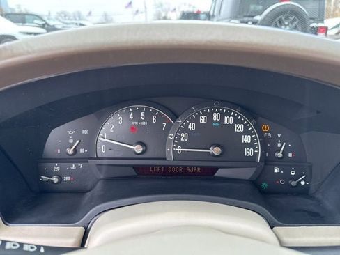 Used 2004 Cadillac XLR RWD image 13