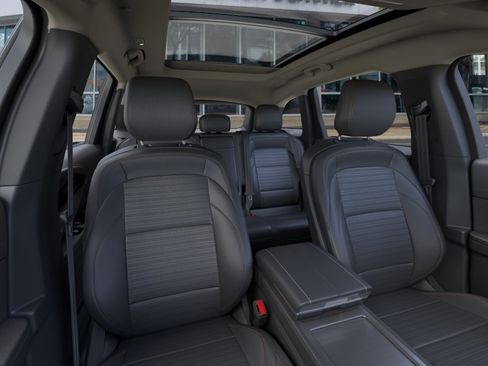 New 2026 Lincoln Nautilus Reserve AWD/4WD image 10