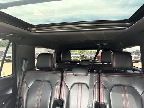 Used 2019 Ford Expedition Max Limited w/ Equipment Group 303A AWD/4WD image 23