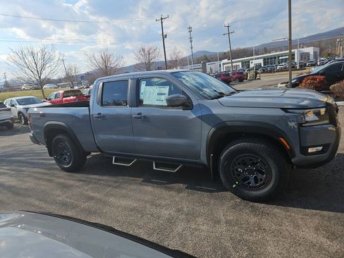New 2026 Nissan Frontier PRO-4X AWD/4WD image 6