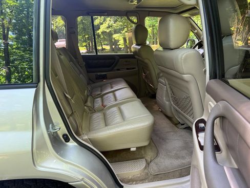Used 2001 Toyota Land Cruiser AWD/4WD image 72