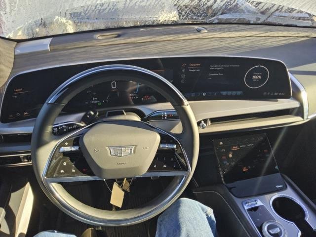 Used 2026 Cadillac Vistiq Sport w/ LPO, Floor Liner Package AWD/4WD image 7