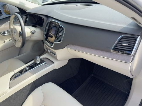 Used 2023 Volvo XC90 B6 Plus w/ Protection Package Premier image 31