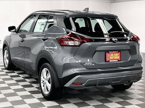 New 2025 Nissan Kicks Play S FWD image 4