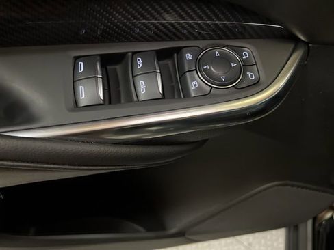 Used 2025 Cadillac XT4 Sport w/ Technology Package image 47