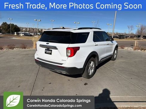 Used 2024 Ford Explorer XLT w/ Equipment Group 202A image 7