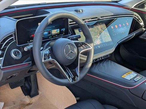 New 2026 Mercedes-Benz E 350 4MATIC Sedan image 3