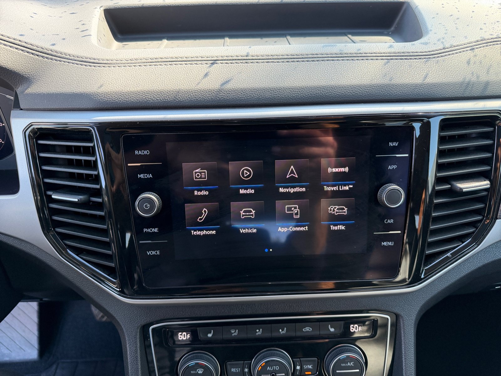 Used 2021 Volkswagen Atlas SEL AWD/4WD image 22