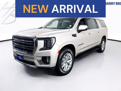 Used 2024 GMC Yukon XL SLT w/ SLT Premium Package