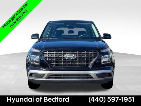 Certified 2026 Hyundai Venue SE FWD image 13