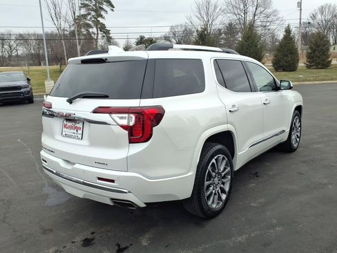Used 2023 GMC Acadia Denali w/ Denali Ultimate Package AWD/4WD image 5