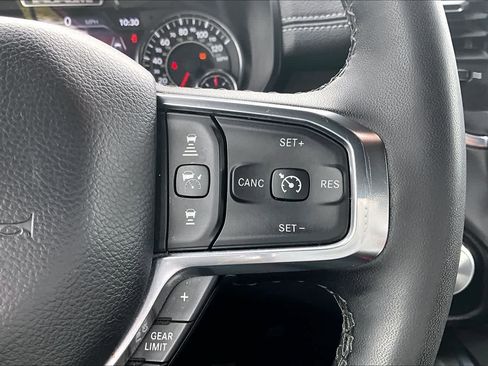 Used 2025 RAM 1500 Laramie AWD/4WD image 23