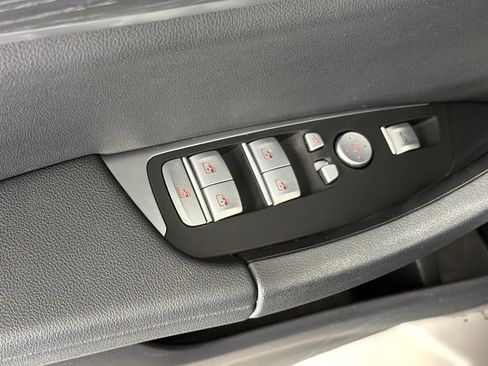 Used 2024 BMW X3 sDrive30i w/ Premium Package RWD image 14