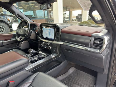 Used 2021 Ford F150 Lariat w/ Equipment Group 502A High image 34