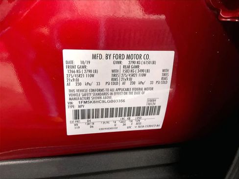 Used 2020 Ford Explorer Platinum w/ Premium Technology Package image 36